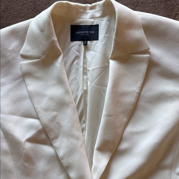 Lafayette 148 One Button Closure Cream Blazer - Picture 2 of 10